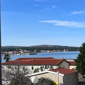 rezervirajte ovdje