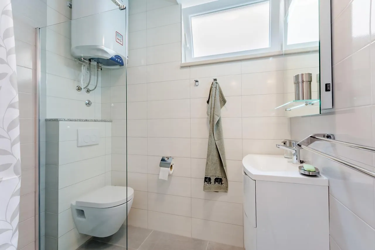 Apartment Karlo Kaštela